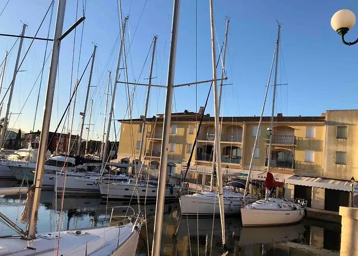 Lejlighed Charming In Port Grimaud