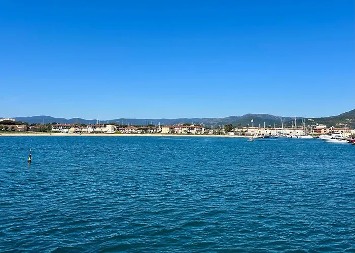 Charming In Port Lejlighed